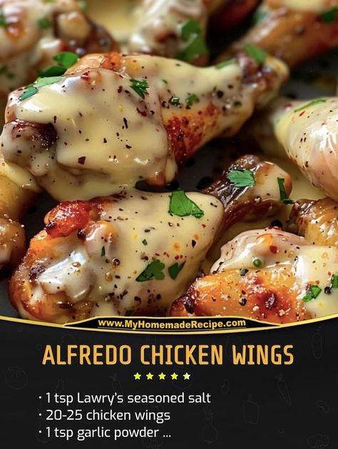 Alfredo Chicken Wings, Alfredo Recipe, Seasoned Salt, Chicken Alfredo, Alfredo, Garlic Powder, Chicken Wings, Homemade Recipes, Avocado