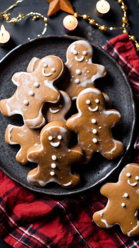 Soft Gingerbread Man Cookies [40 Minutes] - Chasety Peanut Butter Gingerbread Cookies, Soft Gingerbread Man Cookies, The Best Gingerbread Cookie Recipe, Honey Gingerbread Cookies, Gingerbread Man Designs, Ginger Man Cookies, Gingerbread Man Cake, Gingerbread Bread, Greek Tortellini