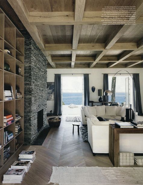 SOHO by the Sea - Elle Decor - Anita Heske and Ole Damm - Photo Wichmann + Bendtsen Modern Coastal Living Room, Tea Photo, Coastal Decorating Living Room, Modern Rustic Living Room, Dining Room Seating, Hearth Room, Coastal Living Rooms, Stone Walls, Coastal Living Room