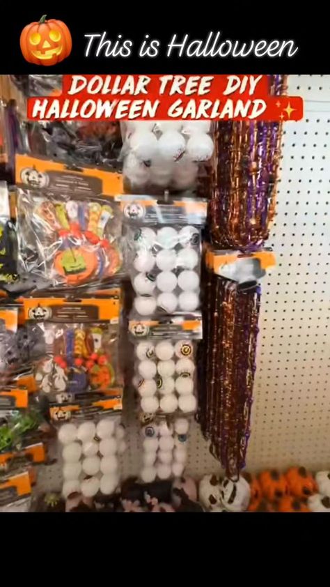 Diy Halloween Garland, Halloween Craft Projects, Dollar Tree Halloween, Halloween Front Porch Decor, Garland Diy, Halloween Eyeballs, Dollar Tree Finds, Halloween Garland, Halloween Front Porch