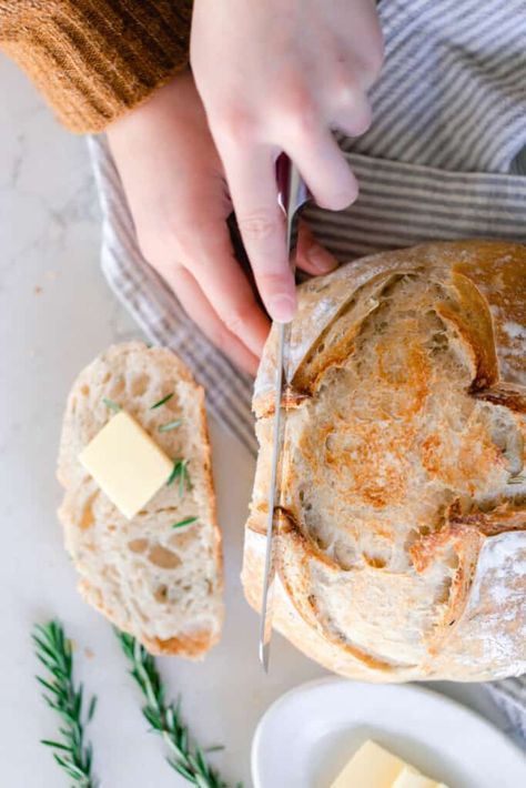 This rosemary sourdough bread recipe is crusty on the outside, chewy on the inside and packed full of rosemary flavor. Fragrant herbs are baked into this glorious round loaf. #farmhouseonboone #sourdough #rosemarysourdoughbread #sourdoughbread Rosemary Sourdough Bread Recipe, Rosemary Sourdough Bread, Sourdough Bread Pudding, Rosemary Sourdough, Homemade Sourdough Bread Recipes, Dessert Loaf, Farmhouse On Boone, Rosemary Bread, Homemade Sourdough Bread