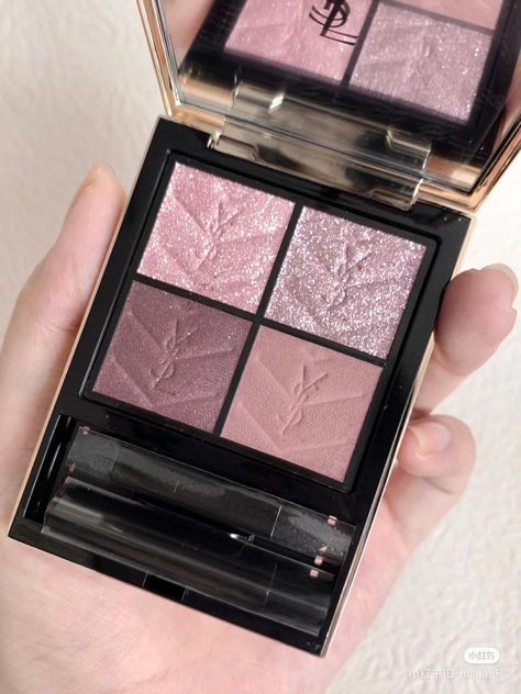 Yves Saint Laurent Aesthetic, Saint Laurent Aesthetic, Ysl Makeup, Yves Saint Laurent Makeup, Fancy Makeup, High End Makeup, Yves Saint Laurent Bags, Makeup Items, Makeup Palette