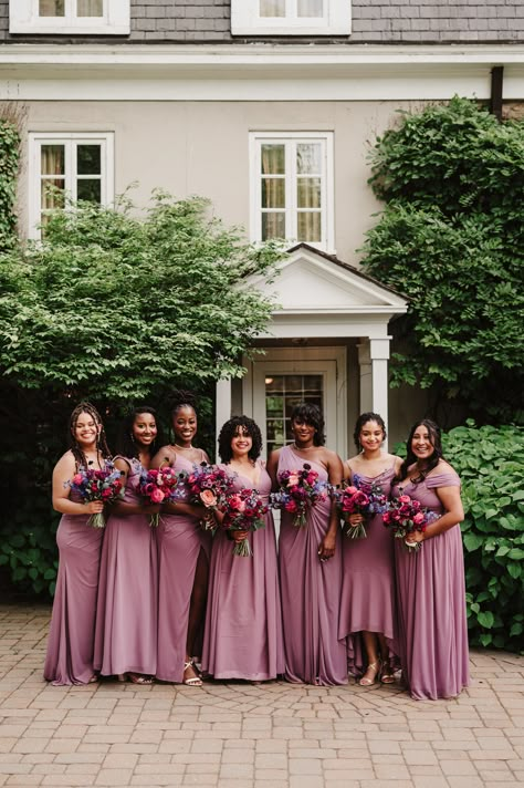 Wedding Colors With Maroon, Berry Color Wedding Theme, Mulberry Wedding Theme, Mulberry Wedding Color Scheme, Bridesmaid Flowers Simple, Berry Colored Wedding, Jewel Toned Wedding Flowers, Raspberry Wedding Color, Wedding Bouquets Colorful