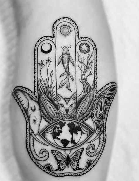 Hamza Tattoo Men, Jewish Hamsa Tattoo Design, Hamsa Chakra Tattoo, Hand Hasma Tattoo, Fatima Hand Tattoo Design, Hamsa Tattoo Design Men, Hamsa Hand Design, Hasma Tattoo Men, Hamsa Tattoo Design Mandalas