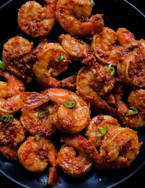 Spicy shrimp with chili lime marinade - THE SEAFOOD BLOG Chilli Lime Shrimp, Hot And Spicy Shrimp, Spicy Shrimp Recipe, Chili Lime Marinade, Lime Marinade, Vindaloo Recipe, Spicy Garlic Shrimp, Spicy Shrimp Recipes, Chili Lime Shrimp