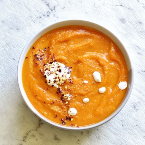 Sweet Potato And Carrot Soup, Potato And Carrot Soup, Sweet Potato And Carrot, Sweet Potato Carrot Soup, Carrot Soup Recipes, Roast Pumpkin Soup, Healthy Cupcakes, Carrot Soup, Easy Weeknight Dinner