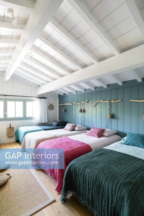 Coastal Cabin, Kids Rooms Shared, Bed Images, Airbnb House, Bunk Rooms, Attic Bedrooms, Attic Rooms, Bunk Room, Style Bedroom