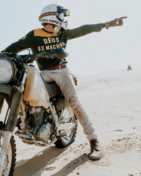 2,632 Likes, 1 Comments - Deus Ex Machina (@deuscustoms) on Instagram: “Follow your finger. ⁣ ⁣ The Moto X Knit, part of our new collection. Now available at…” Deus Ex Machina Motorcycles, Scrambler Custom, Mx Bikes, Vintage Helmet, Moto Cafe, Motorcycle Aesthetic, Towards The Sun, Scrambler Motorcycle, Ducati Scrambler