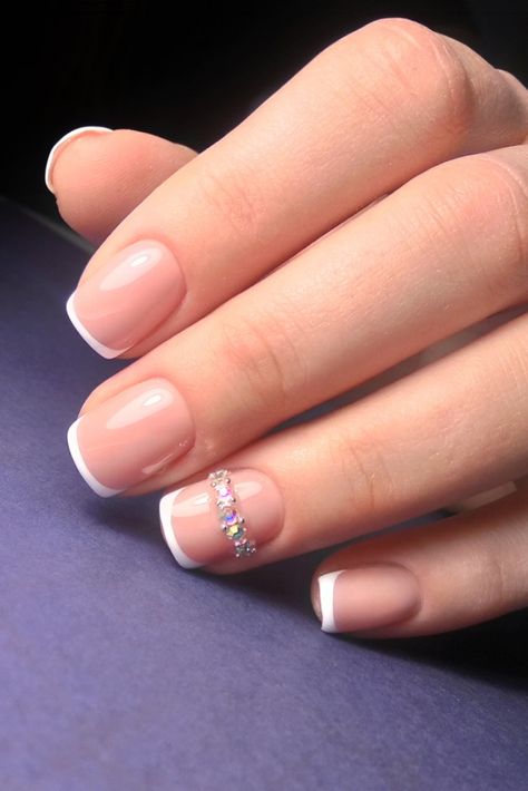 Different Types Of French Tip Nails Chart, Nail Shape Guide, Design French Nails, French Nails Design, Lace Nail Art, Wedding Manicure, French Manicure Nails, Lace Nails, French Nail Designs