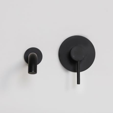 Lusso Noir Luxe Series Wall Mounted Bath Mixer Tap Valve & Spout Matt Black Bath Mixer Taps, Matte Black Bathroom, Black Taps, Stone Bath, Wall Mounted Basins, Stone Basin, Bath Mixer, Bathroom Taps, Bath Taps