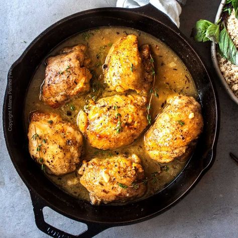 Boneless Skinless Chicken Thighs with Pan Sauce - Craft Beering Chicken Thighs In Oven, Skillet Chicken Thighs, Lemon Chicken Thighs, Cast Iron Chicken, Chicken Breast Crockpot Recipes, Crockpot Chicken Breast, Chicken Skillet Recipes, Pan Sauce, Boneless Chicken Thigh Recipes