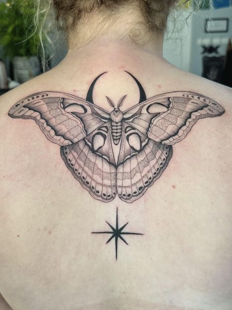 Atlas Moth Tattoo, Lunar Moth Tattoo Design, Lunar Moth Tattoo, Moth Tattoo Design, Atlas Moth, Lunar Moth, Moth Tattoo, About Tattoo, Back Tattoos