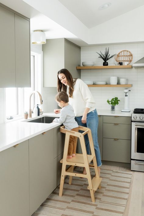 Foldable Learning Tower, Kitchen Tower, Kitchen Step Stool, Mini Magazine, Montessori Furniture, Learning Tower, Space Saving Kitchen, Portable Kitchen, Step Stool Kids