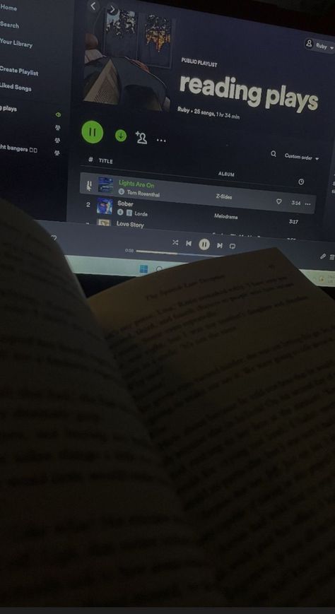 Study Inspiration Quotes, Snapchat Streak, Night Book, Aesthetic Videos For Edits Love, Melodrama, Study Inspiration, Lorde, Snapchat Stories, Aesthetic Videos