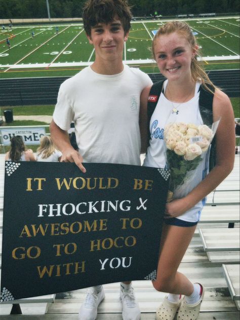 Field Hockey Hoco Proposals Ideas, Field Hockey Promposal, Field Hockey Hoco Proposal, Hockey Hoco Proposals, Hoco Posters, Field Hockey Goalie, Homecoming Poster Ideas, Homecoming Signs, Cute Homecoming Proposals