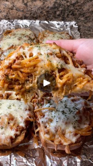 Garlic Bread Stuffed Spaghetti, Garlic Herb Bread Recipe, Spaghetti Stuffed Garlic Bread, Garlic Bread Spaghetti, Spaghetti Cake, Spaghetti Sandwich, Carman Wilken, Garlic Herb Bread, Stuffed Garlic Bread