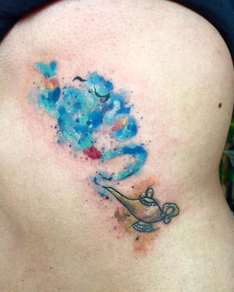 Genie Tattoo, Aladdin Tattoo, Tattoo Para, Aladdin Disney, Fan Tattoo, Genie Aladdin, Tattoo Henna, Watercolor Tattoos, Harry Potter Tattoos