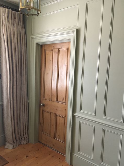 Farrow & Ball French Gray Panelled Hallway, Hallway, Panelling, French Grey , F&B, Curtains, Susie Watson Designs, Violet Shalini Linen ZFFG/FF/325 Green Gray Paint, Sage Green Paint Color, Grey Hallway, Green Grey Paint, Sage Green Paint, French Gray, Hallway Designs, Farrow And Ball Paint, Gray Paint