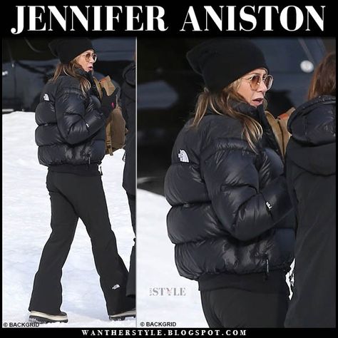 Jennifer Aniston in black puffer jacket and black ski pants #celebrity #winter #snow #skiing #ski #fashion #skisuit #style All Black Ski Outfit, Black Ski Outfit, North Face Puffer Jacket Outfit, Ski Resort Outfit, Ski Outfit For Women, Ski Trip Outfit, Apres Ski Outfits, North Face Jacket Mens, Christine Centenera