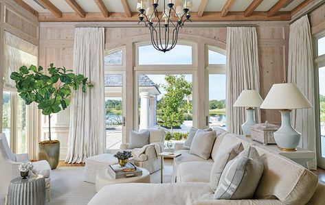 Tan Living Room, French Style Furniture, Hill Interiors, Coastal Living Rooms, Sopot, Transitional Living Rooms, Southern Home, Beautiful Living Rooms, Indoor Outdoor Living