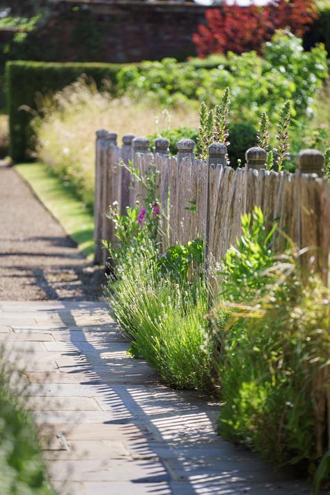 Large Country Garden, Front Path, Country Garden Design, Shadows And Light, Modern Garden Design, Garden Designer, Contemporary Garden, Country Garden, Garden Fencing