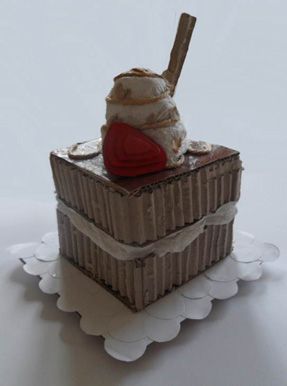 My Cardboard cake work inspired by Patianne Stevenson. http://www.patiannestevenson.com/ Cardboard Cakes Diy, Cardboard Cake, Cardboard Food Sculpture, Toilet Paper Food Sculpture, Carton Cake, Fake Cake Sculpture, Cardboard Art Projects, Cardboard Kitchen, Cardboard Relief