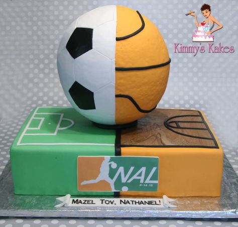 Basketball And Soccer Cake, Birthday Cake Boys, Soccer Ball Cake, Soccer Birthday Cakes, Nice Cakes, Sports Cake, Sports Themed Cakes, Team Shirt Designs, Cake Basket