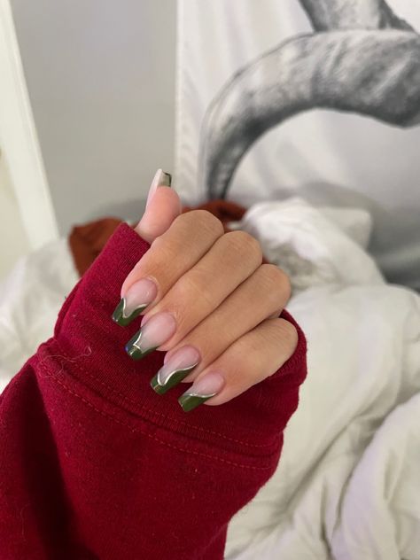 Green Silver Nails Acrylic, Dark Green Nails Designs Square, Acrylic Nails With White Design, Green And Silver Nails Ideas, Gray Green Nails, Green And Silver Nails Acrylic, White And Dark Green Nails, Nail Designs Dark Green, White And Green Nail Designs