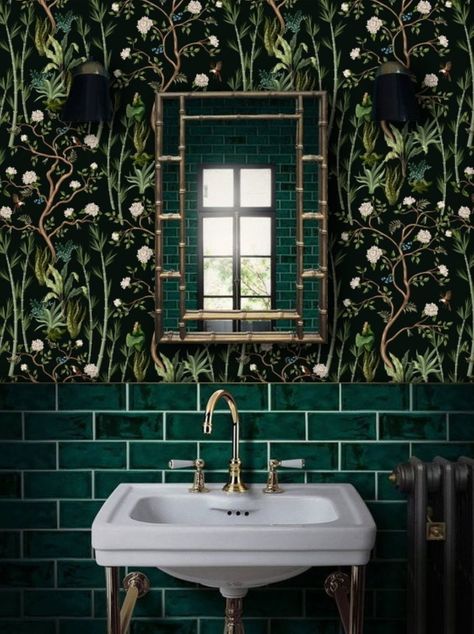 Wallpaper Dark Floral Botanical Wallpaper Green Peel and - Etsy Dark Teal Bathroom Tile, Vintage Green Tile Bathroom, Dark Green Tile Bathroom, Green Wallpaper Bathroom, Green Wallpaper Ideas, Dark Botanical Wallpaper, Moth Wallpaper, Wallpaper For Bathroom, Dark Green Bathrooms