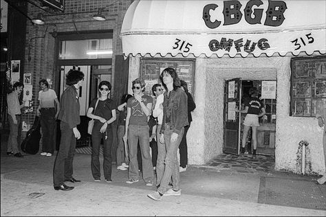 CBGB New York | CBGB was a music club opened in 1973 by Hilly Kristal at 315 Bowery, intersecting Bleecker Street, in the East Village. The letters CBGB were for country, bluegrass, and blues, Kristal's original vision. Yet CBGB soon became a famed venue of punk rock and new wave bands like the Ramones, Television, Patti Smith Group, Blondie, Joan Jett & the Blackhearts, and Talking Heads. From the early 1980s onward, CBGB was known for hardcore punk. Cbgb New York, 1970s Party, No Wave, 1970s Disco, Village People, Disco Era, Patti Smith, Studio 54, Party Scene