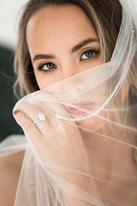 Classy Bridal Boudoir in Savannah, GA  + surrounding cities. Ideal for a classic bride in love with a light and airy setting. Bridal Bodouir With Veil, Bouidor Bridal, Bride Boudiour Photoshoot Ideas, Budior Photoshoot Ideas Bridal, Bride Boudiour Photoshoot, Wedding Boudreaux Photoshoot, Bridal Boudiour Poloroid Ideas, Budoire Bridal, Boudiour Poses