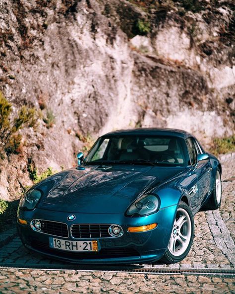 Bmw Photography, Vehicle Photography, Bmw Z1, Bmw 507, Bmw Z8, Celebrity Cars, Automotive Illustration, Benz Cars, Bmw Classic Cars