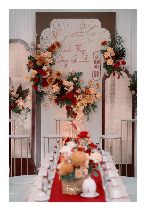 Blended Wedding, Traditional Vietnamese Wedding, Tea Ceremony Wedding, Wedding Church Decor, Wedding Sign Decor, Traditional Chinese Wedding, Chinese Theme, Reception Backdrop, Vietnamese Wedding