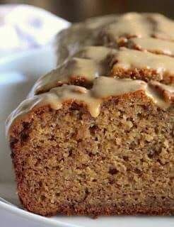 Grandma's recipes | "Brought a loaf to my neighbor and she called five minutes later saying she needed the recipe Salted Caramel Banana Bread, Caramel Banana Bread, Salted Caramel Recipes, Banana Bread Ingredients, 12 Tomatoes, Best Banana Bread, Chocolate Chip Banana Bread, Bread Recipes Sweet, Streusel Topping