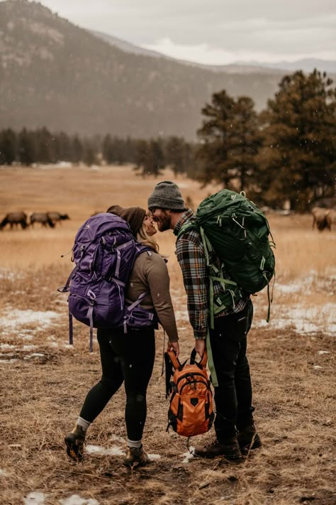 Hiking While Pregnant, Couple Hiking Photos, Pregnancy Announcement Outdoorsy, Adventure Pregnancy Announcement, Pregnancy Announcement Mountains, Travel Baby Announcement, Camping Baby Announcement, Hiking Baby Announcement, Mountain Baby Announcement