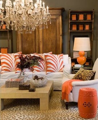 Living Room - Orange accents with warm woods and a chandelier makes this a cozy elegant space. Orange Decor, Decoration Inspiration, A Living Room, My New Room, Home Fashion, My Dream Home, Home Deco, Room Inspiration, Decor Inspiration