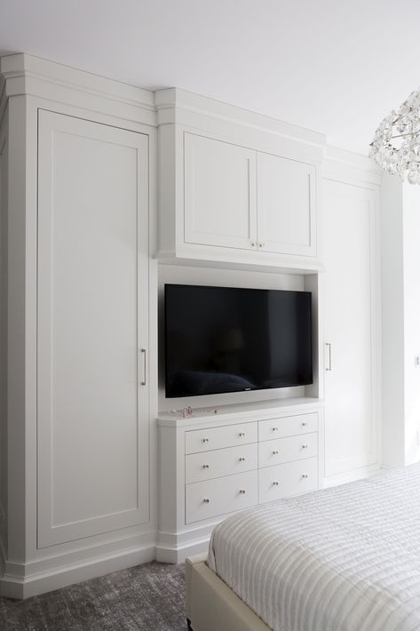 The Philadelphia Woodworking Company | Custom Casework & Cabinetry Built In Bedroom Cabinets, Mexican Home Design, Office Vanity, Bedroom Built Ins, Bedroom Wall Units, Bedroom Built In Wardrobe, Tv Built In, Built In Dresser, New Ceiling Design