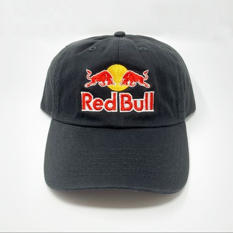 Red Bull Dad Unstructured Hat Black. New Without Tags Noah Core, Streetwear Hats, New York Yankee Hat, Unstructured Hat, Red Bull F1, Robin Jeans, Dope Hats, Clothes Board, Canvas Hat