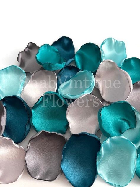 Colour Catalogue, Winter Christmas Wedding, Christmas Wedding Decor, Flower Girl Petals, Color Catalog, Teal Flowers, Teal Wedding, Wedding Mood Board, Wedding Aisle