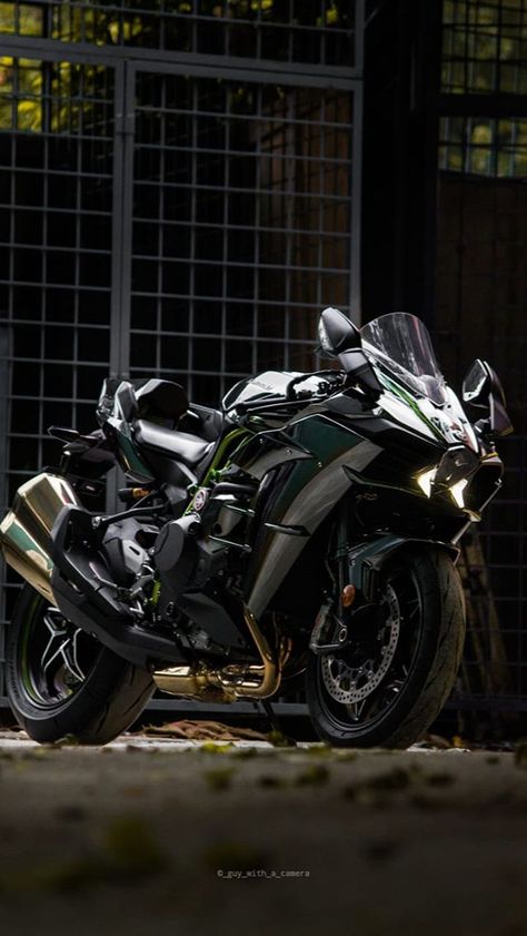 Kawasaki Ninja H2r Aesthetic, Kawasaki Ninja H2r Wallpaper, Kawasaki Wallpaper, Biker Wallpaper, Kawasaki Bike, Kawasaki Ninja H2r, Ninja H2r, Ninja Bike, Kawasaki H2