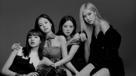 Pink Wallpaper Laptop, Pc Desktop Wallpaper, Laptop Wallpaper Desktop Wallpapers, Blackpink Poster, Blackpink Members, Photo Grouping, Influential People, Laptop Wallpaper, Blackpink Photos