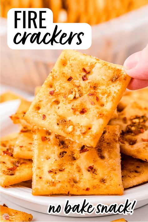 Fire Crackers are seasoned saltine crackers that are an easy no bake snack to make for the kids after school! Also great for a party!! #seasonedsaltines #seasonedcrackers #firecrackers Party Crackers Recipe, Spicy Saltine Crackers, Spicy Ranch Crackers Recipe, Ranch Crackers Recipe, Fire Crackers Recipe, Crackers Seasoned, Spicy Crackers Recipe, Firecracker Crackers, Seasoned Saltine Crackers