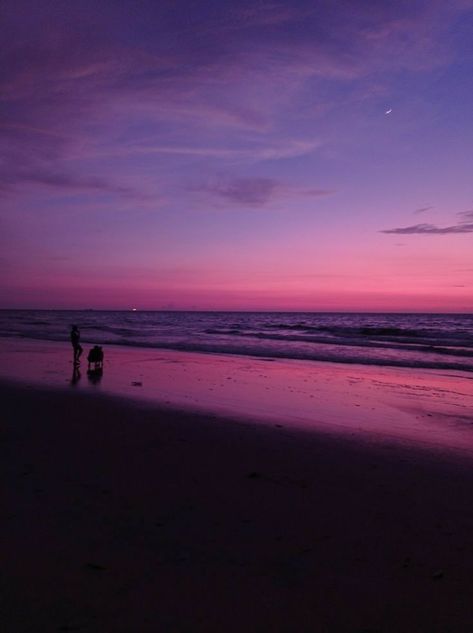 Pinky Purple Aesthetic, Beach Purple Aesthetic, Sunset Pfp Aesthetic, Pink And Purple Widget, Jennycore Aesthetic, Summer Purple Aesthetic, Pink Purple Blue Sunset, Burn Pygmalion, Purple Beach Aesthetic