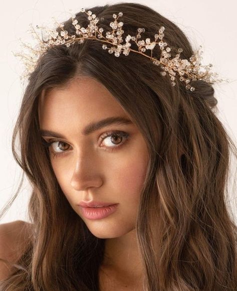 Organza Bridal, Boho Bridal Hair, Soho Style, Hair Crown, Trending Hairstyles, Hair Updo, Boho Bridal, Crown Hairstyles, Box Braids Hairstyles