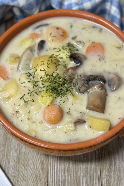 Russian Mushroom and Potato Soup Potato Mushroom Soup, Potato Mushroom, Mushroom Soup Recipes, Potato Soup Recipe, Cool Weather, Bowl Of Soup, Fresh Dill, Mushroom Soup, Potato Soup