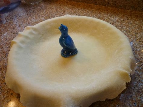 What’s a PIE BIRD and Why Do You Want One? Making Birds From Clay, Cooks Illustrated Pie Crust, Pie Dishes Ceramic, Pie Birds Collection Vintage, Birds For Sale, Egg Pie, Pie Bird, Pie Tin, Pie In The Sky