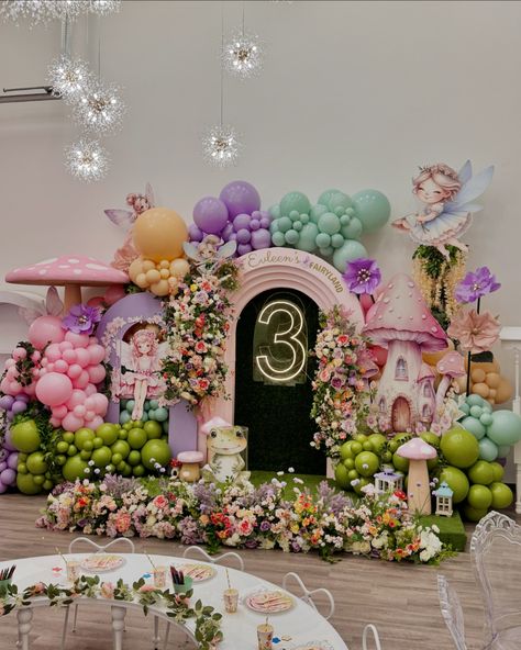 You’ve been planning a #fairythemedparty and you have found us! Fairy themed party decor done right! Full Event Decor: @bloomsandpaper Venue: @bloomsandpapereventspace Let us help you turn your vision to life. Let us help you WOW your guests🩷 ____________________________ For Booking or Inquiries: 📲DM or Email us: 💌 Info@bloomsandpaper.com Or fill out our Contact Form: 💻 www.bloomsandpaper.com ____________________________ #Fairybirthday #Fairyfirsttheme #fairytheme #fairiesandbutterflies ... Fairy Theme Party, Baby Birthday Themes, Fairy Birthday, Contact Form, Tinker Bell, Luxury Decor, Baby Birthday, Themed Party, Birthday Theme