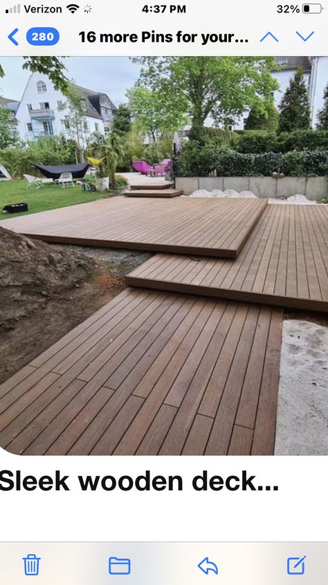 Deck With Small Pool, Japanese Decking, Low Wood Deck, Ground Level Deck Ideas, Lakehouse Deck, Floating Deck Ideas, Garden Backyard Wedding, Camper Deck, Resort Backyard