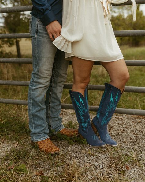 These give me all the fall vibes and I am here for it🍂 Wedding With Jeans, I Am Here, Fall Vibes, The Fall, Jeans And Boots, Give It To Me, Boots