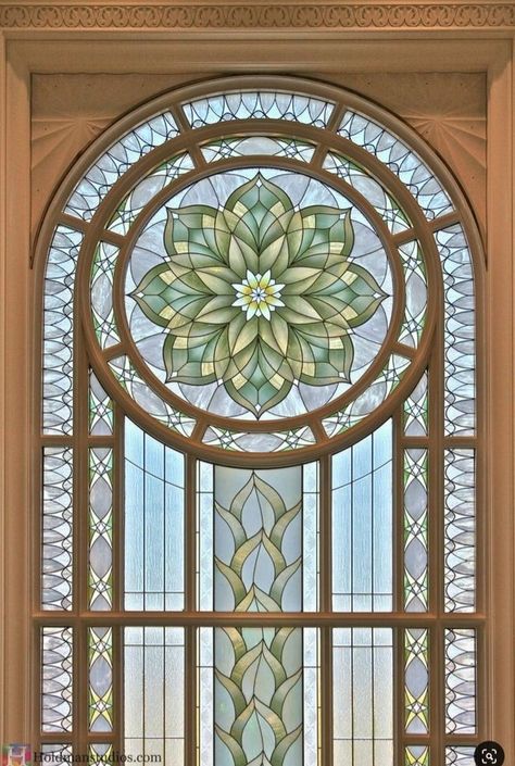 زجاج ملون, Gilbert Arizona, Glass Window Art, Tutorials Drawing, Stained Glass Crafts, Stained Glass Designs, Stained Glass Projects, Window Art, Beautiful Doors